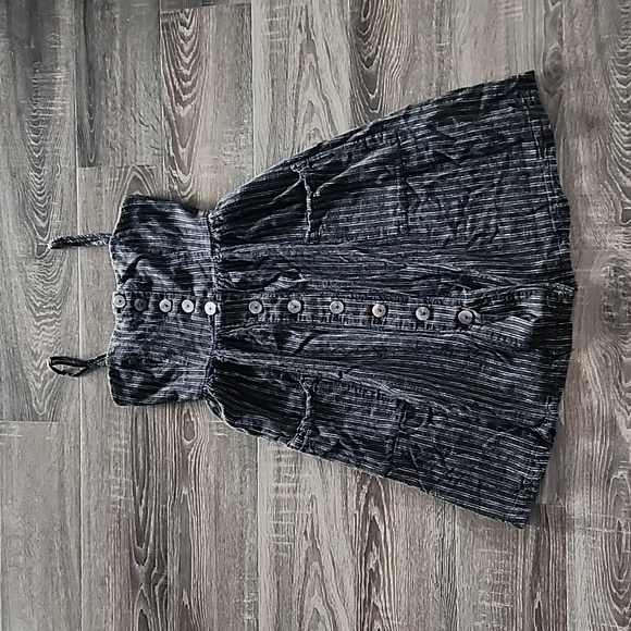 Forever 21 Dresses & Skirts - 🦜 Forever 21 button front Midi Dress 🦜